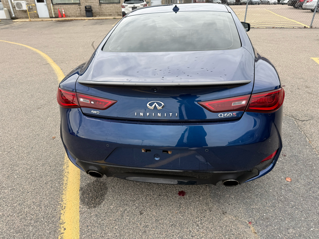 2019 Infiniti Q60 Red Sport 400 photo 3