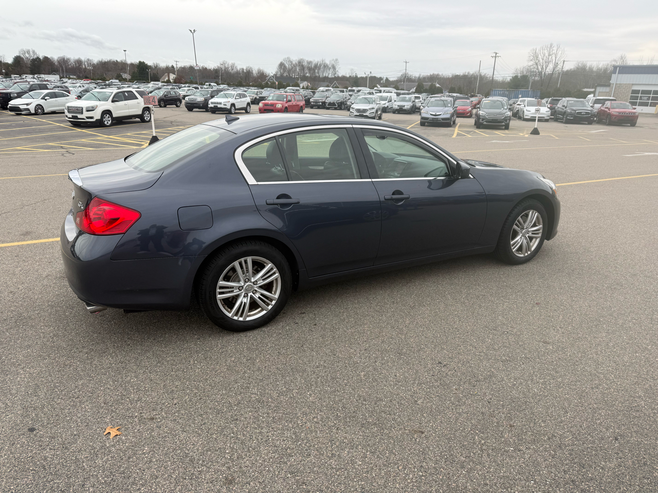 2013 Infiniti G37 photo 3