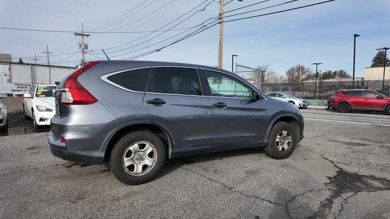 2015 Honda CR-V LX photo 4