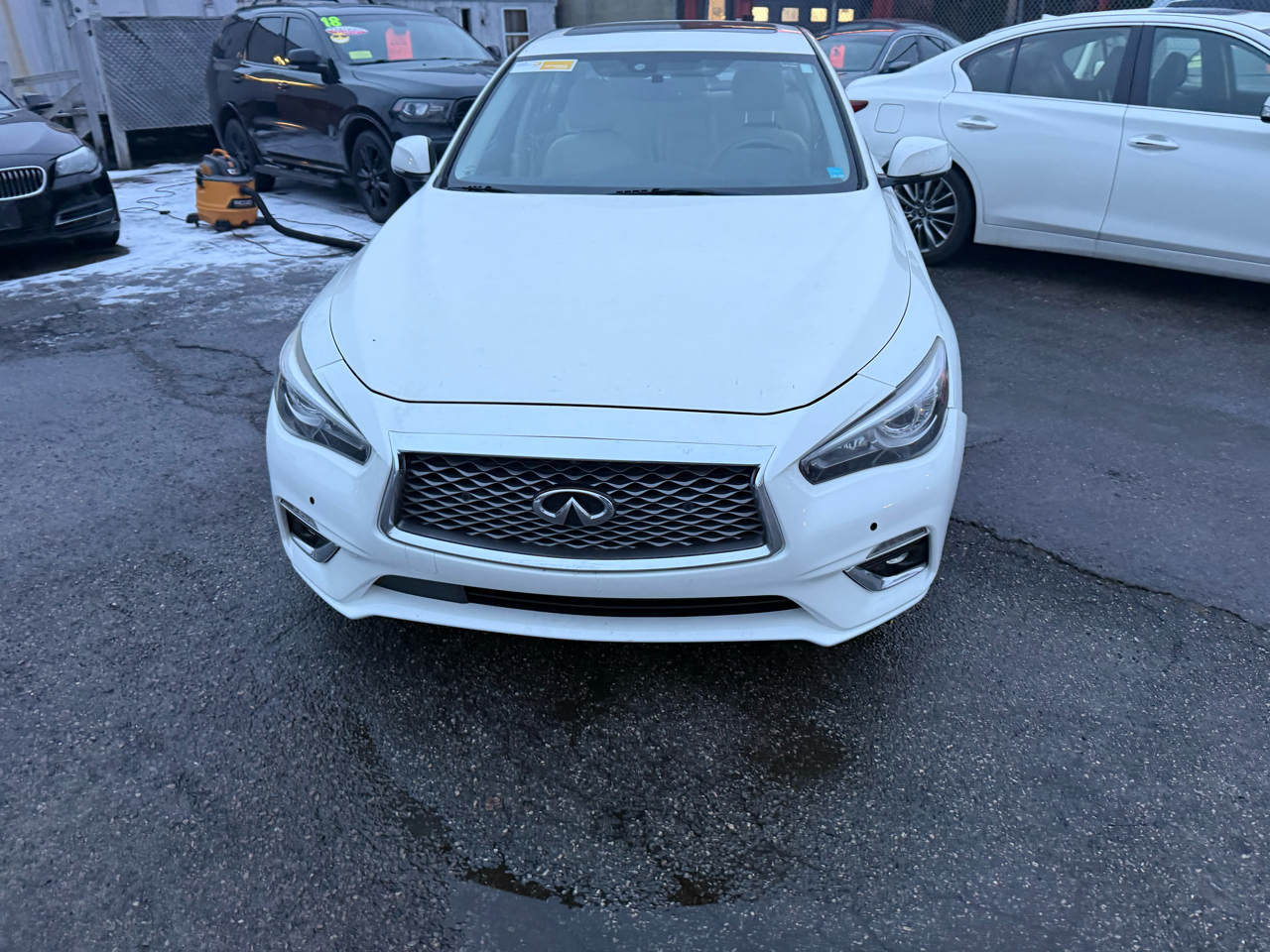 Infiniti Q50 3.0t LUXE AWD 2019