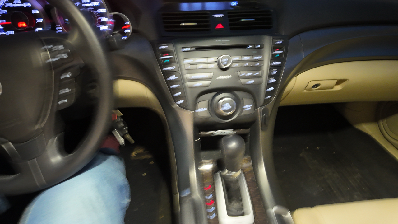Acura TL 6-Speed AT 2012