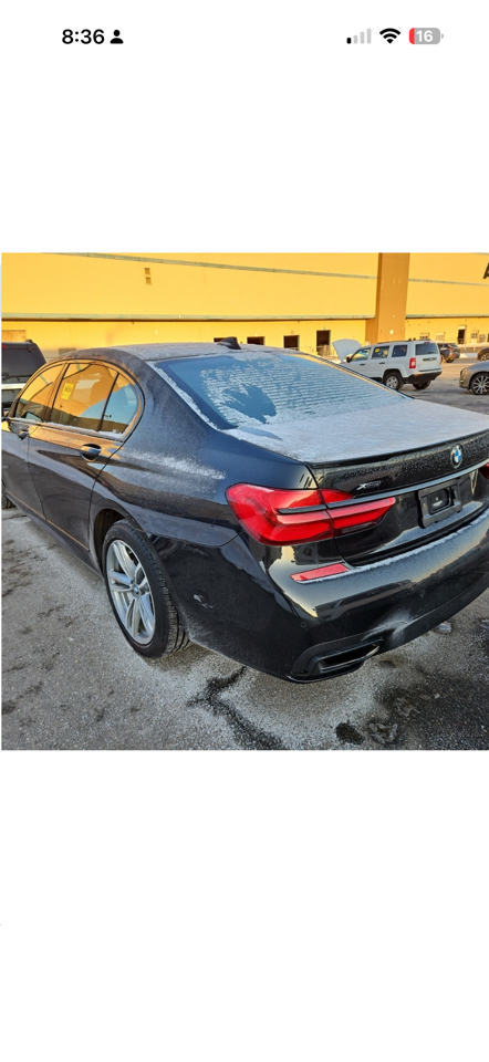 BMW 7-Series 750i xDrive 2019