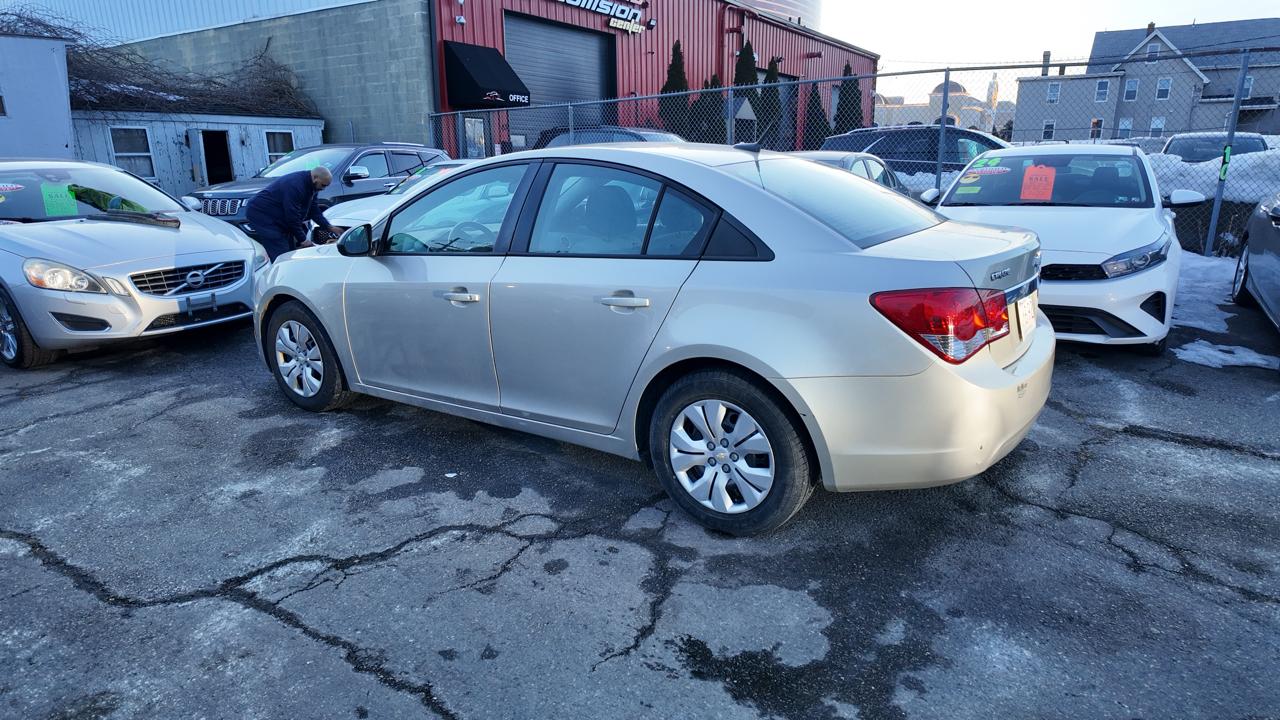 Chevrolet Cruze LS Auto 2014