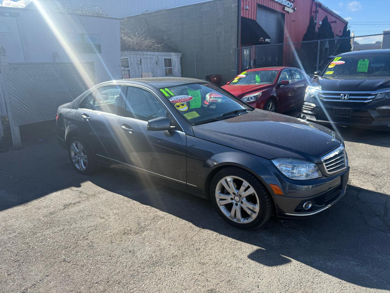 Mercedes-Benz C-Class C300 4MATIC Luxury Sedan 2011