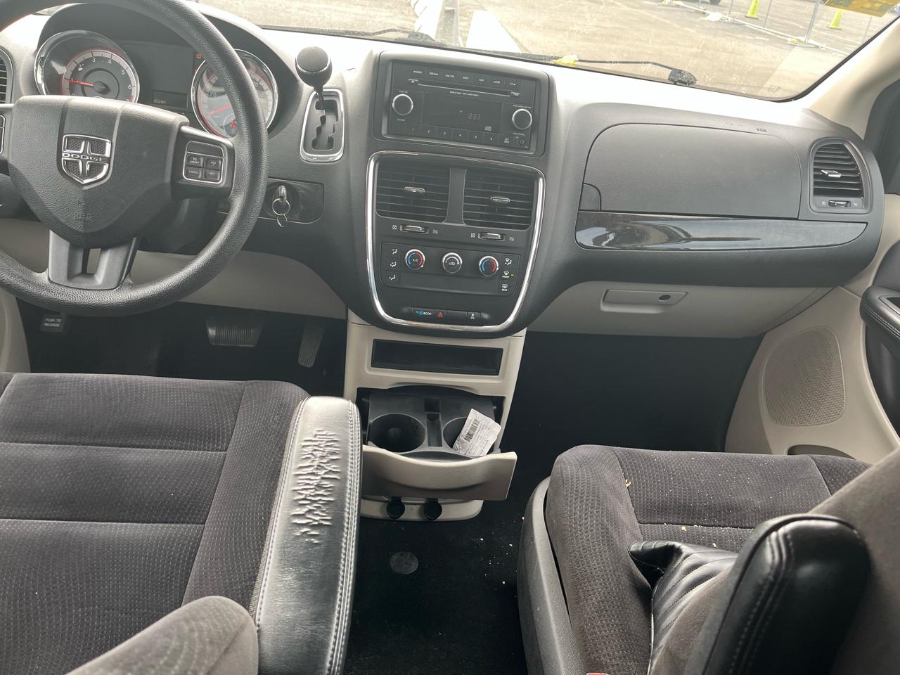 Dodge Grand Caravan SE 2014