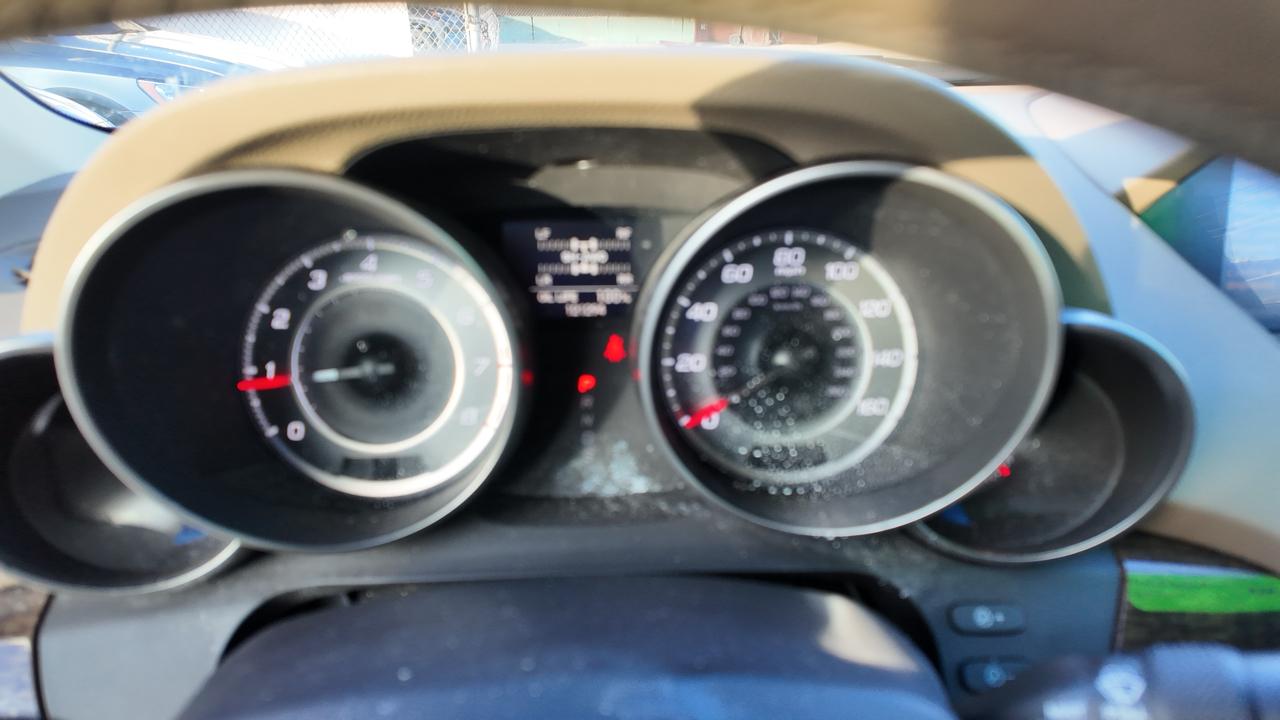 Acura MDX 6-Spd AT w/Tech Package 2012