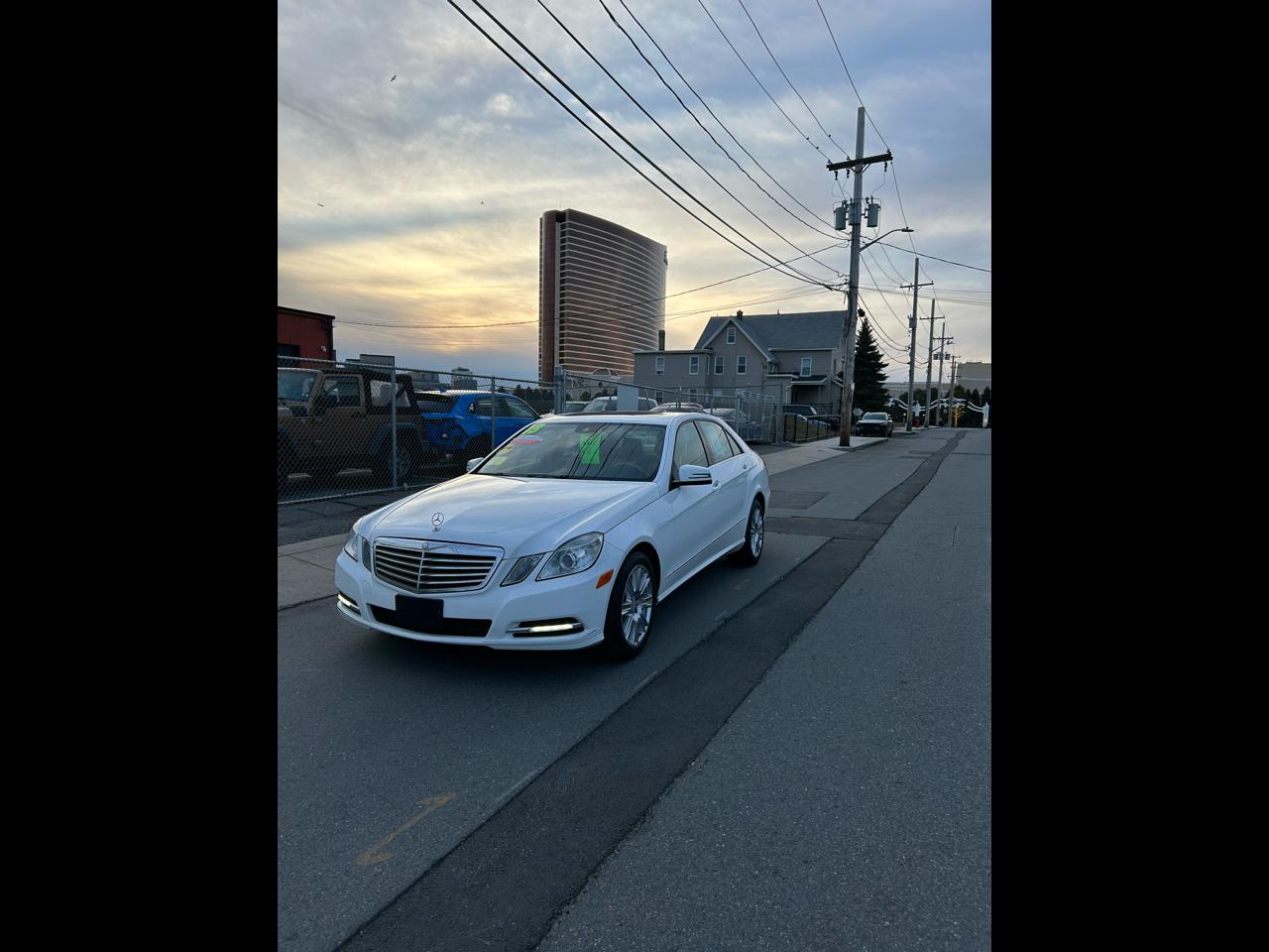 2013 Mercedes-Benz E-Class E350 4MATIC Sedan