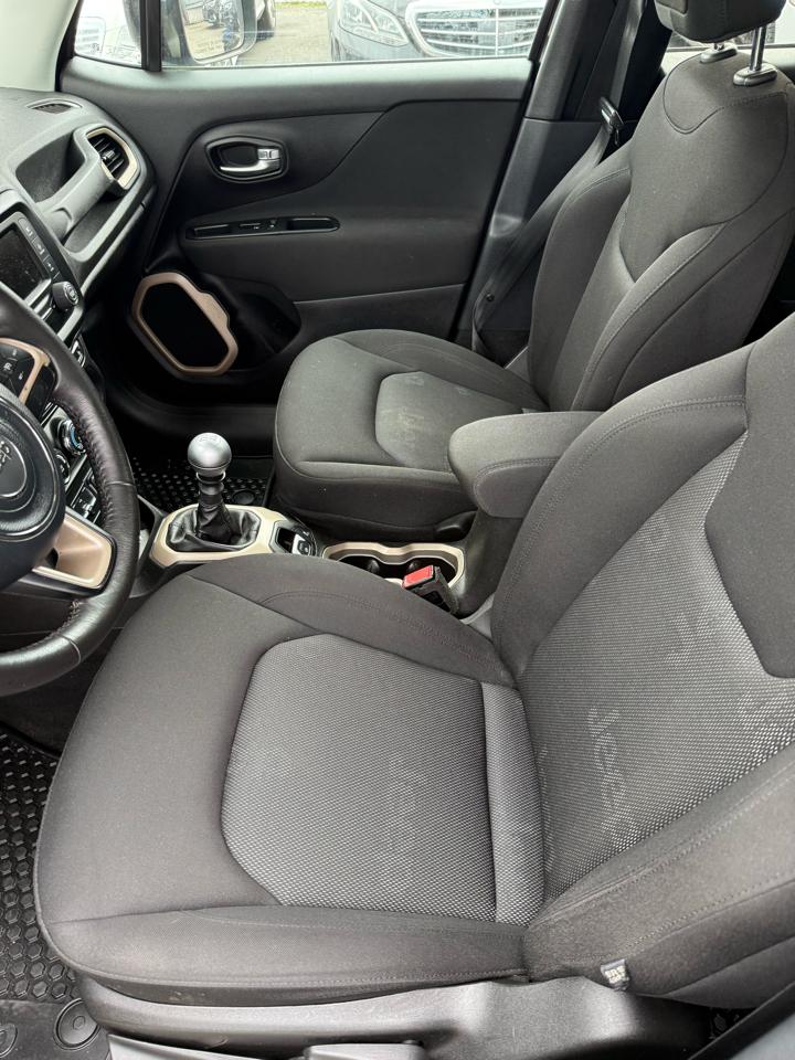 Jeep Renegade Latitude 4WD 2016