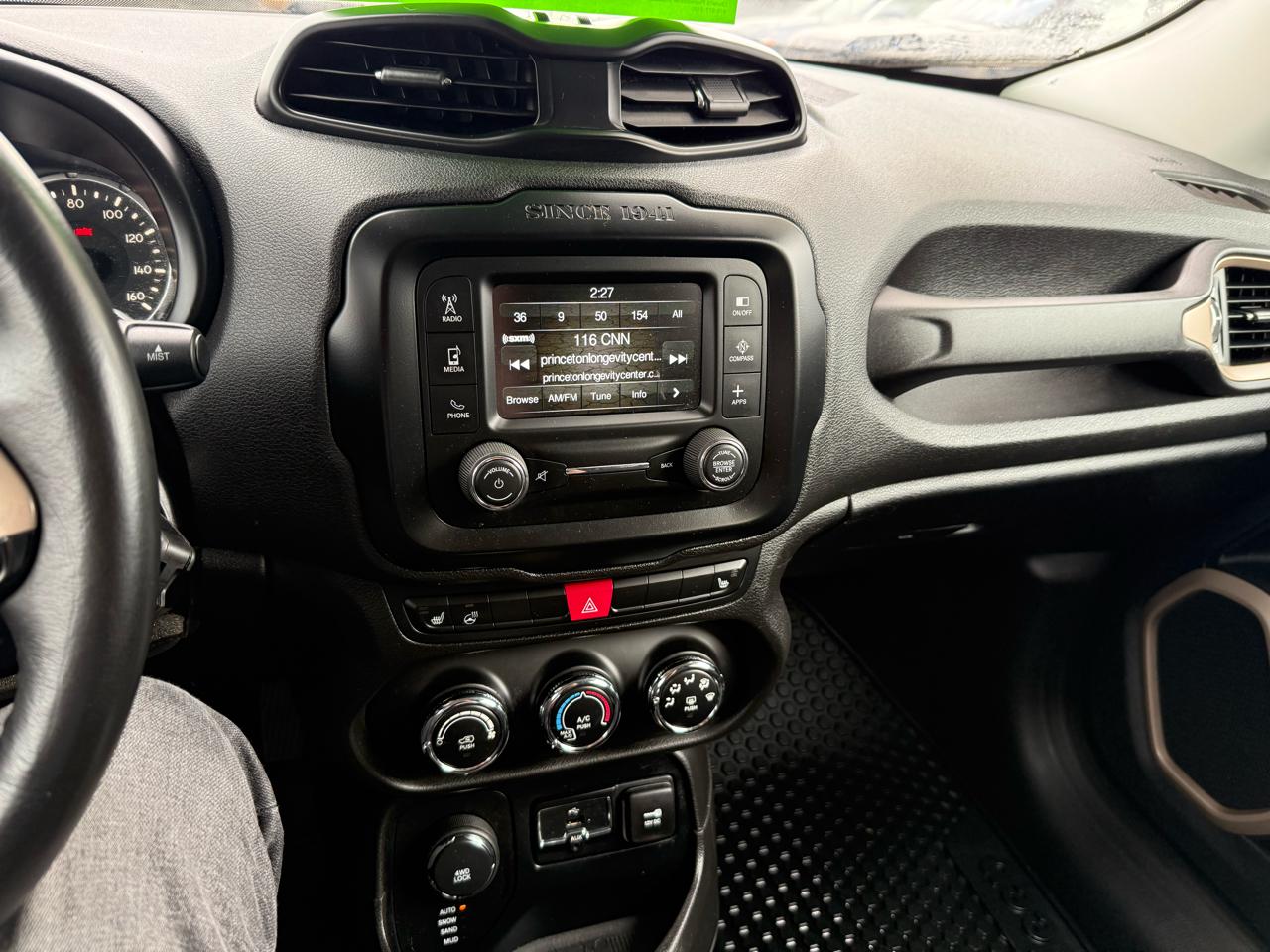 Jeep Renegade Latitude 4WD 2016