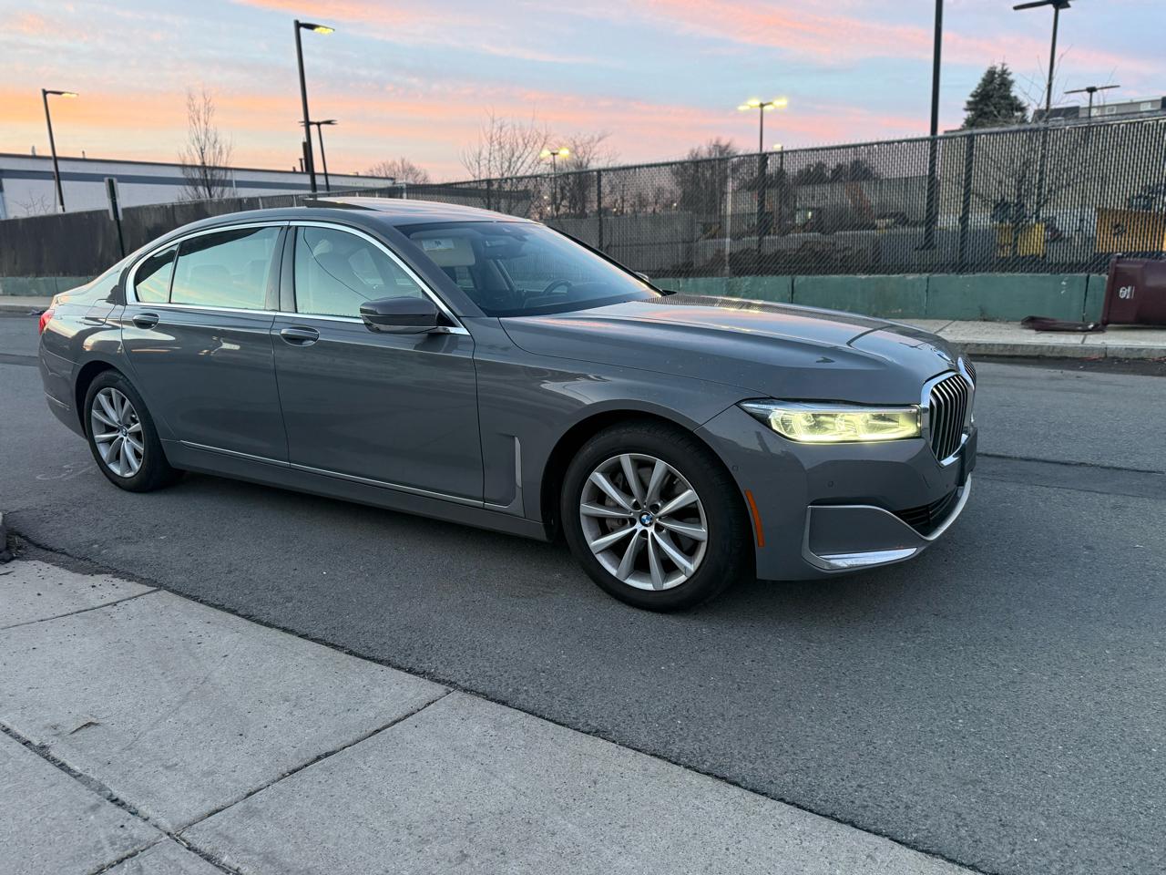 BMW 7-Series 740i xDrive 2022