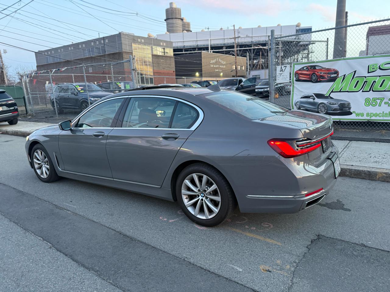 BMW 7-Series 740i xDrive 2022