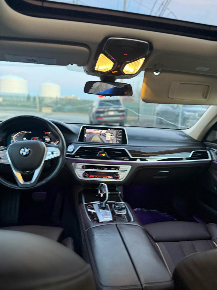 BMW 7-Series 740i xDrive 2022