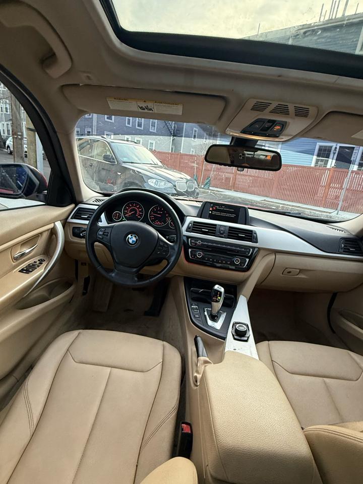 BMW 3-Series 320i Sedan 2016