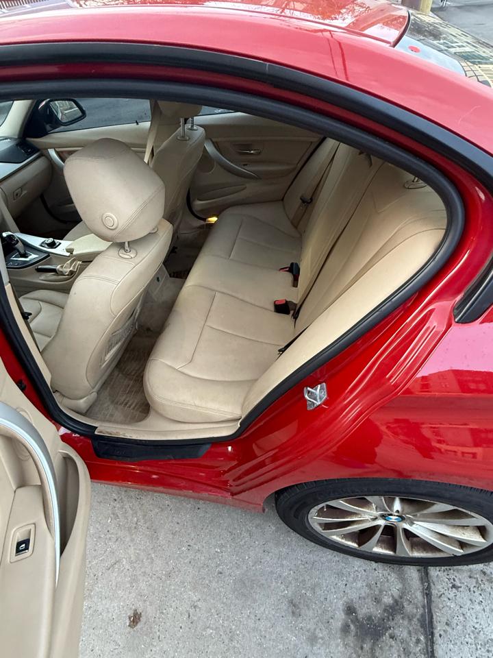 BMW 3-Series 320i Sedan 2016