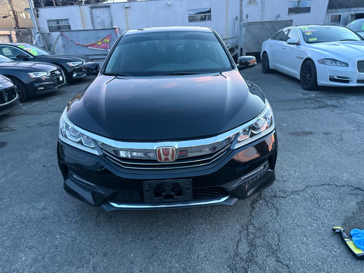 Honda Accord EX-L Sedan CVT 2016