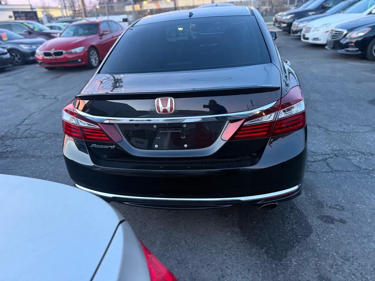 Honda Accord EX-L Sedan CVT 2016