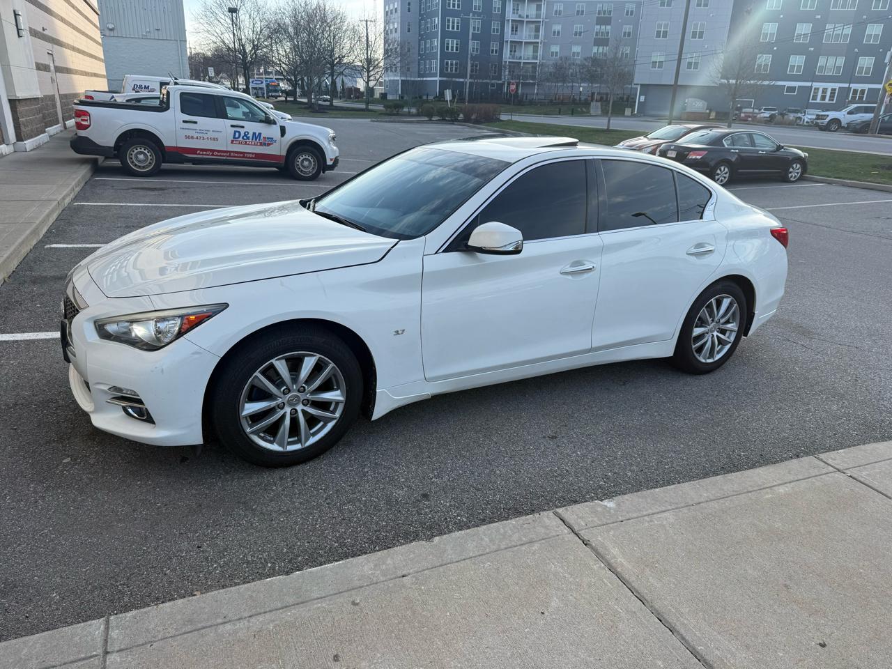 2015 Infiniti Q50 Base AWD