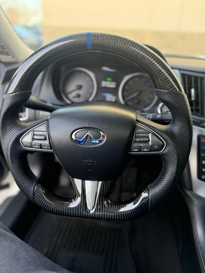 Infiniti Q50 Base AWD 2015