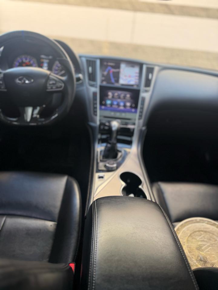 Infiniti Q50 Base AWD 2015