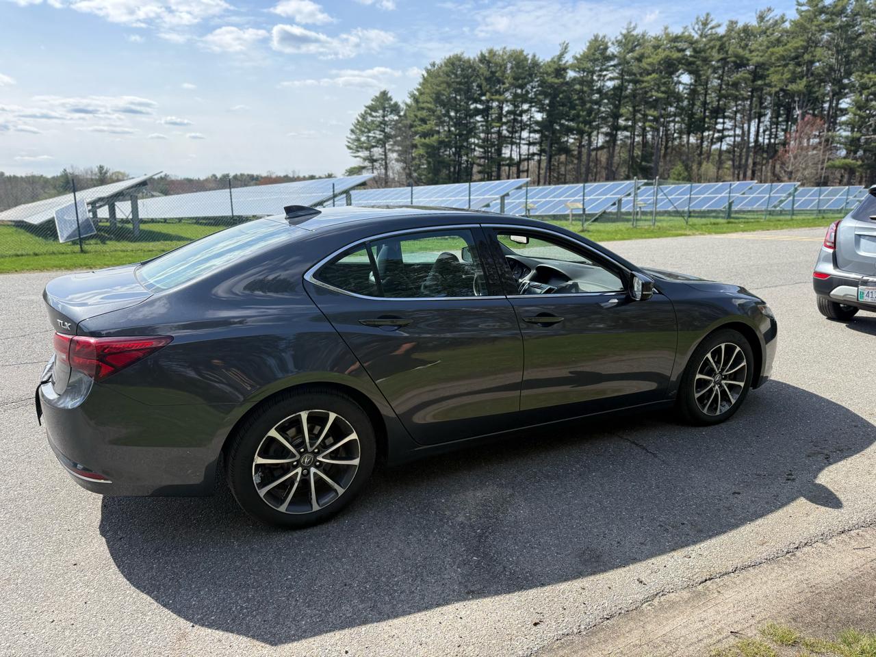 Acura TLX 9-Spd AT 2015