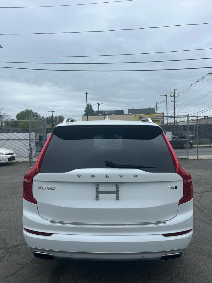 Volvo XC90 T6 Momentum AWD 2018