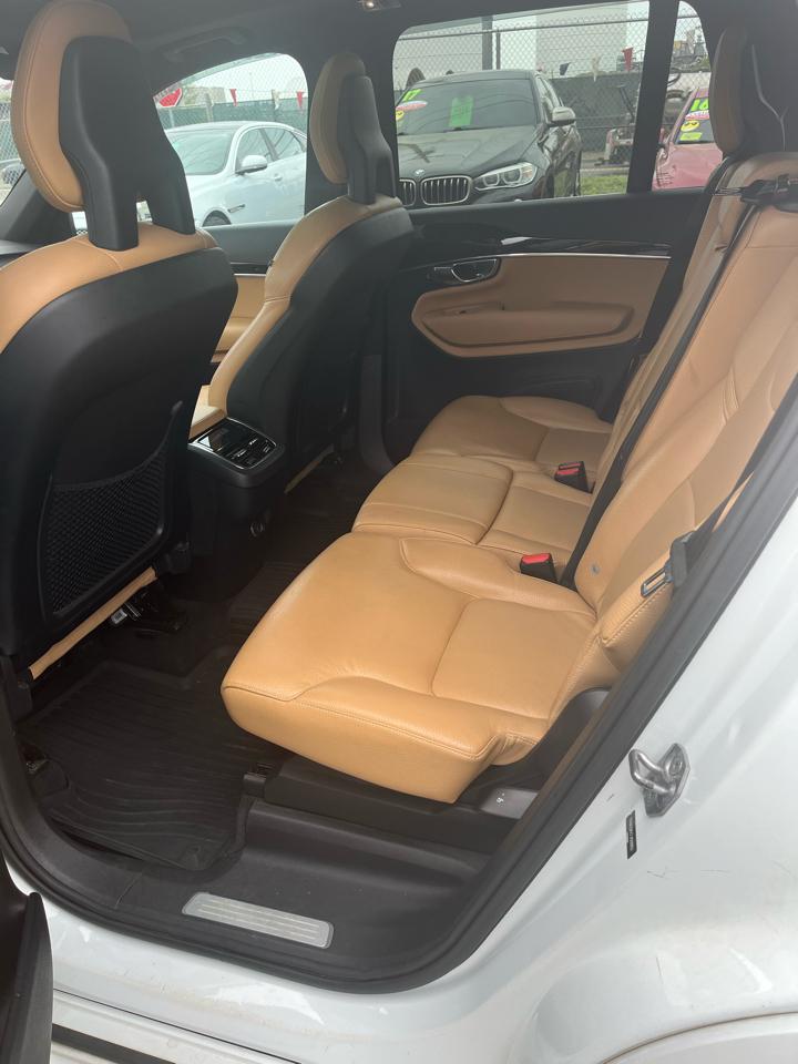 Volvo XC90 T6 Momentum AWD 2018