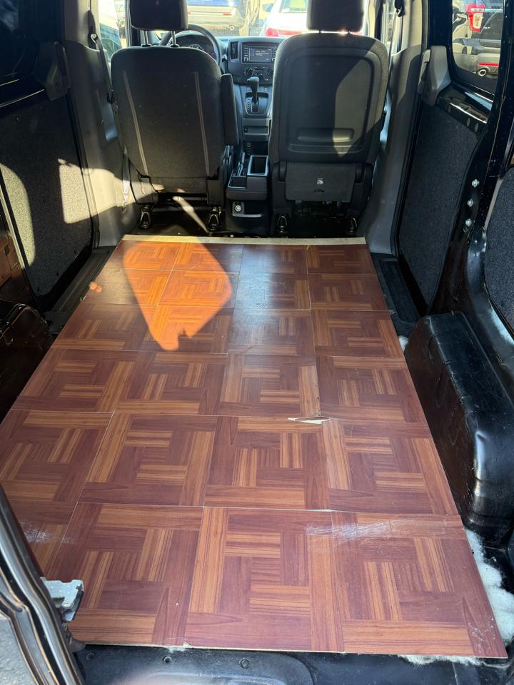 Nissan NV200 SV 2015