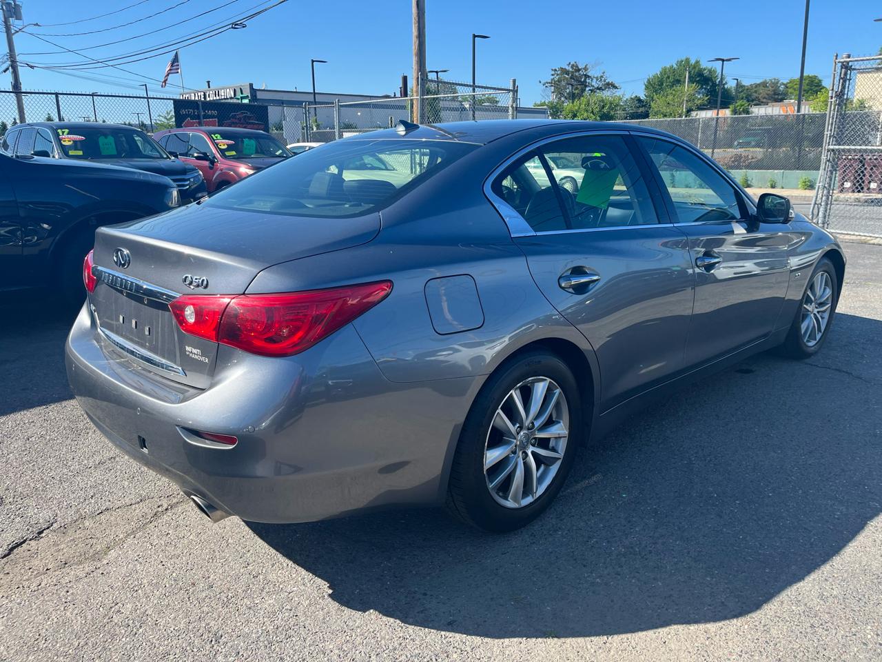 Infiniti Q50 Base AWD 2015
