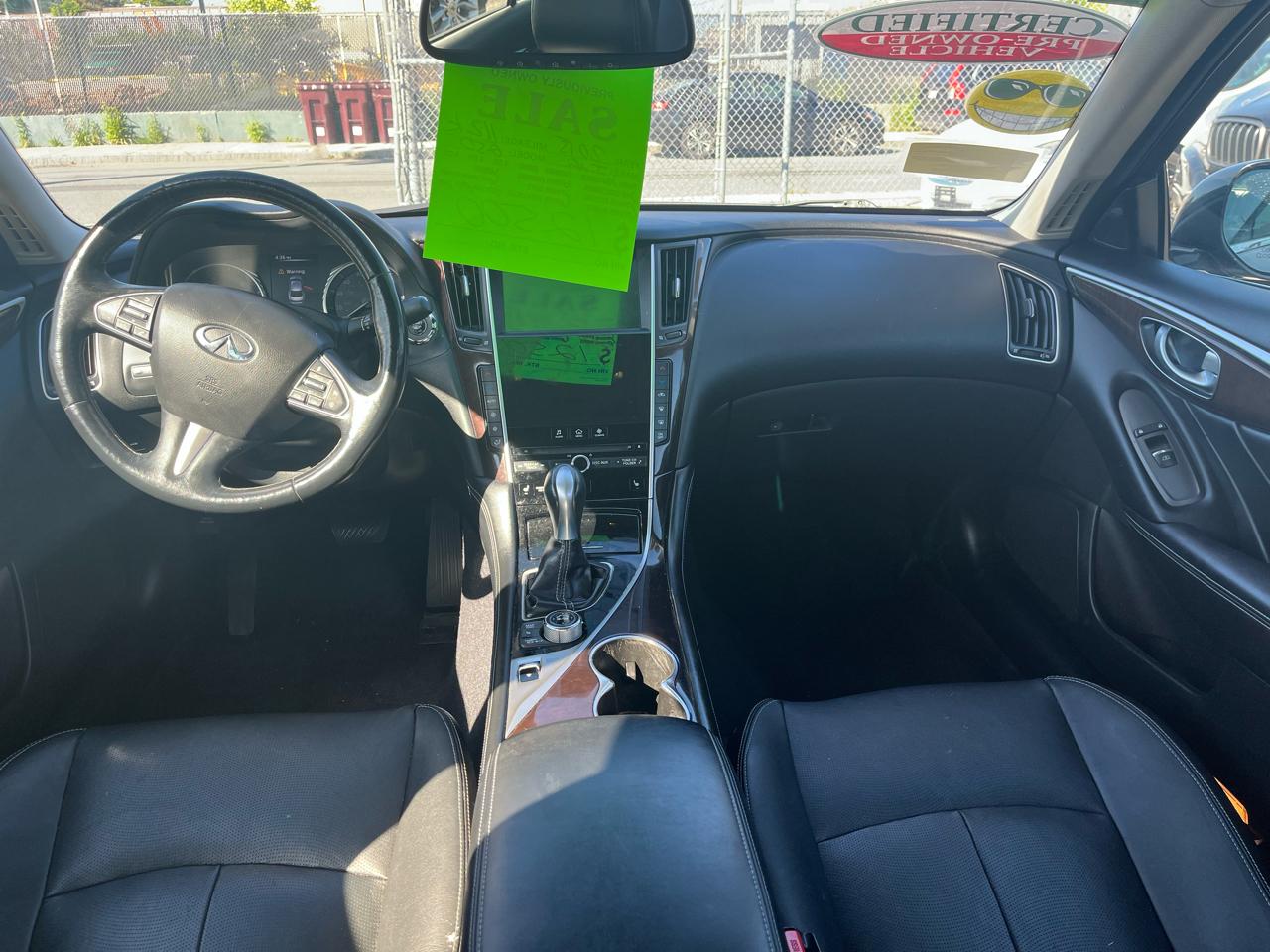 Infiniti Q50 Base AWD 2015