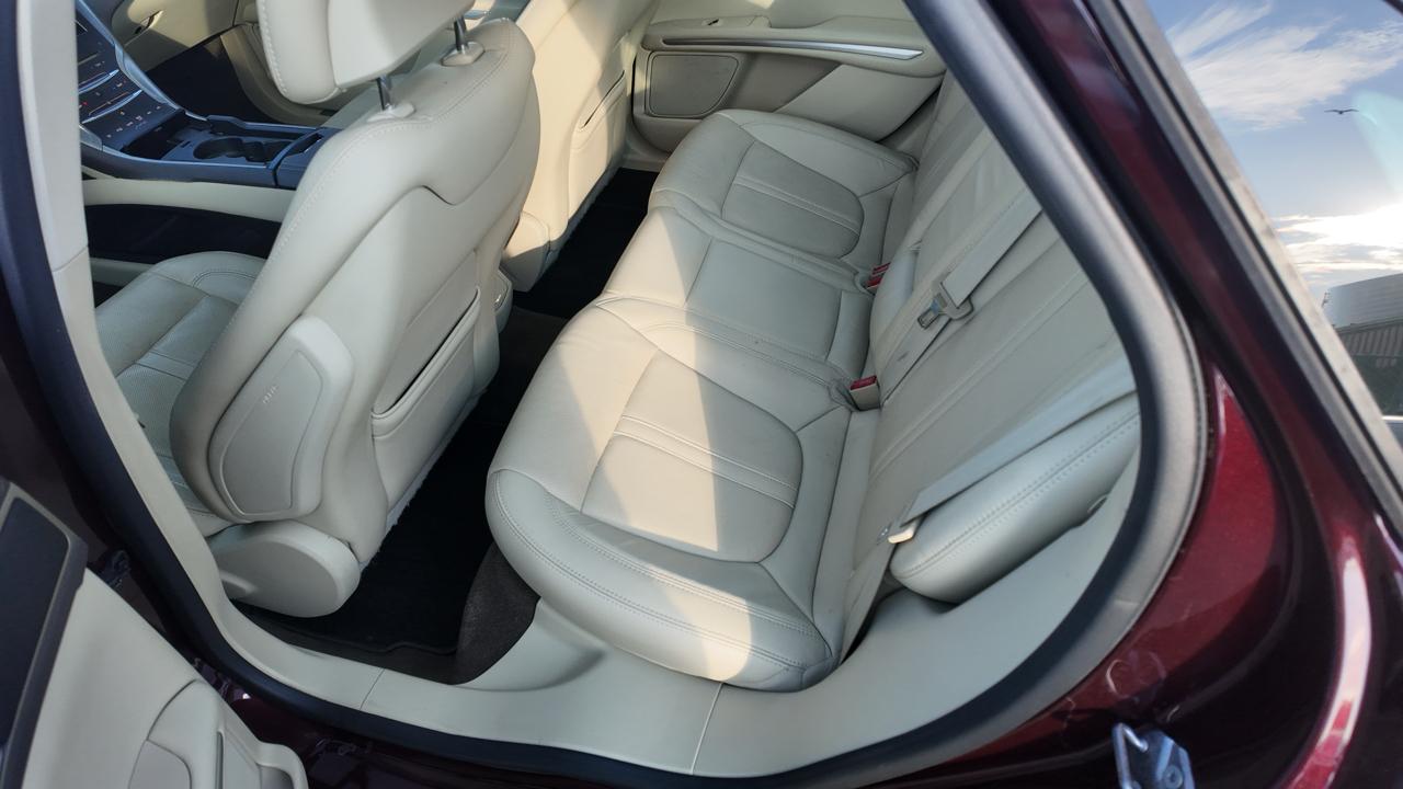 Lincoln MKZ AWD 2013