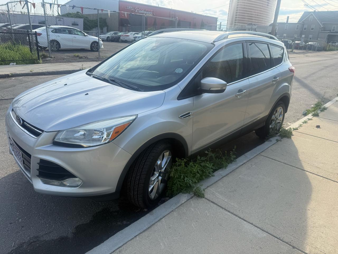 Ford Escape Titanium 4WD 2015