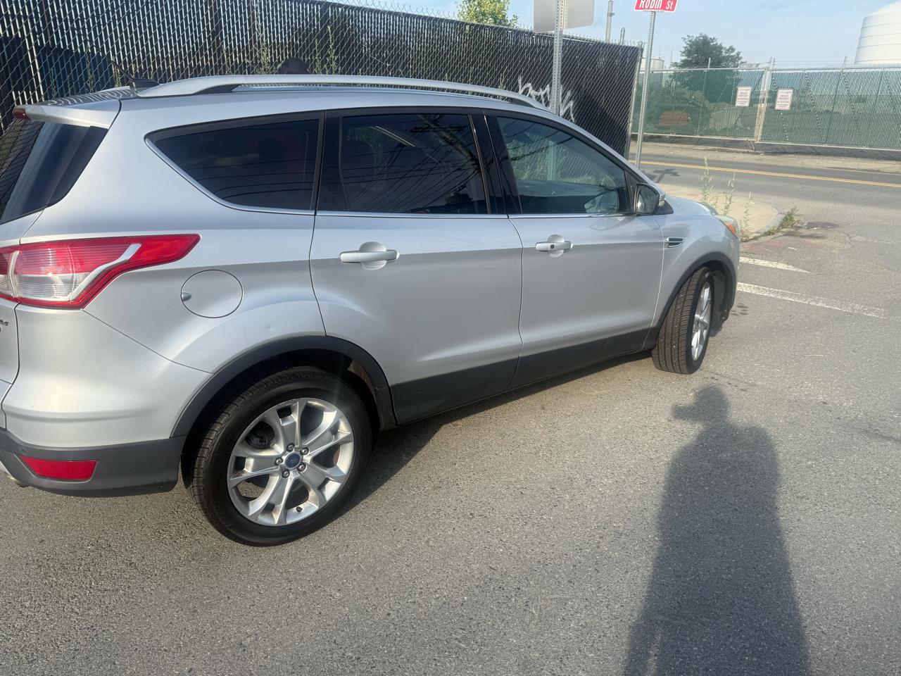 Ford Escape Titanium 4WD 2015