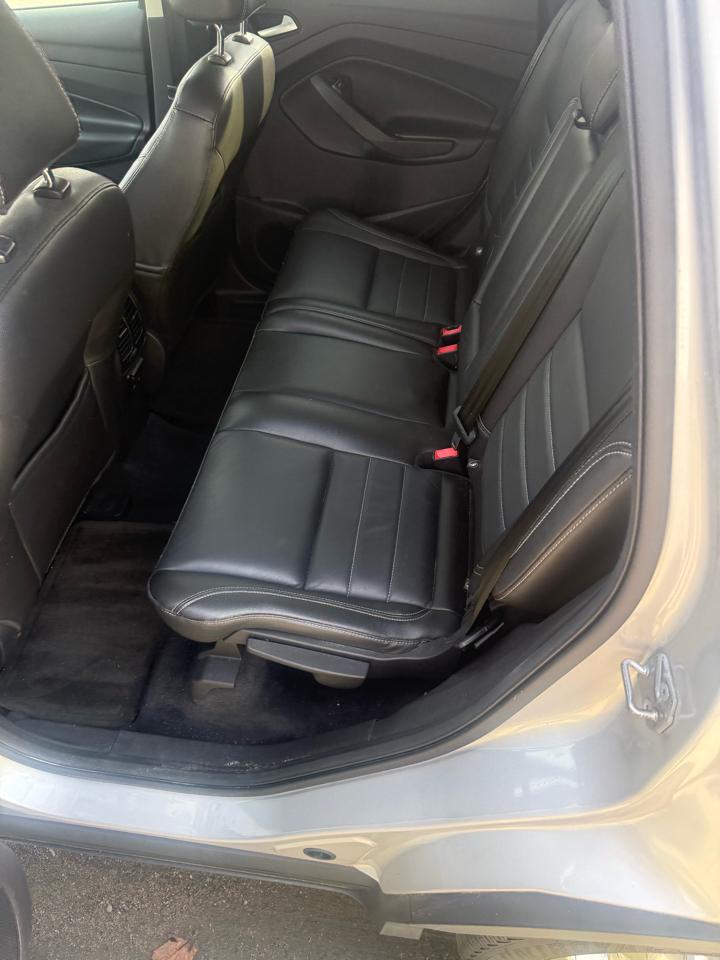 Ford Escape Titanium 4WD 2015
