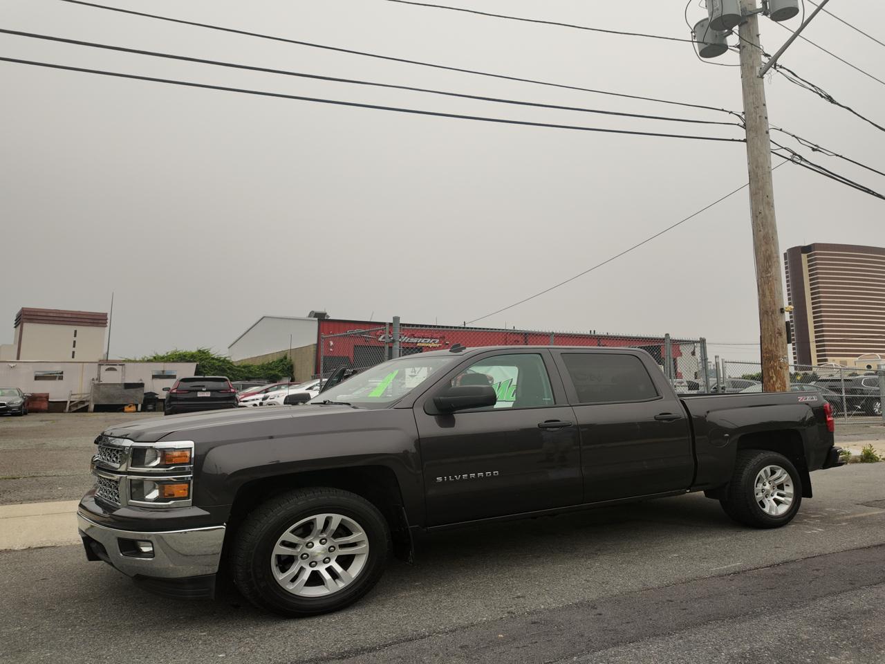 Chevrolet Silverado 1500 2LT Crew Cab Long Box 2WD 2014