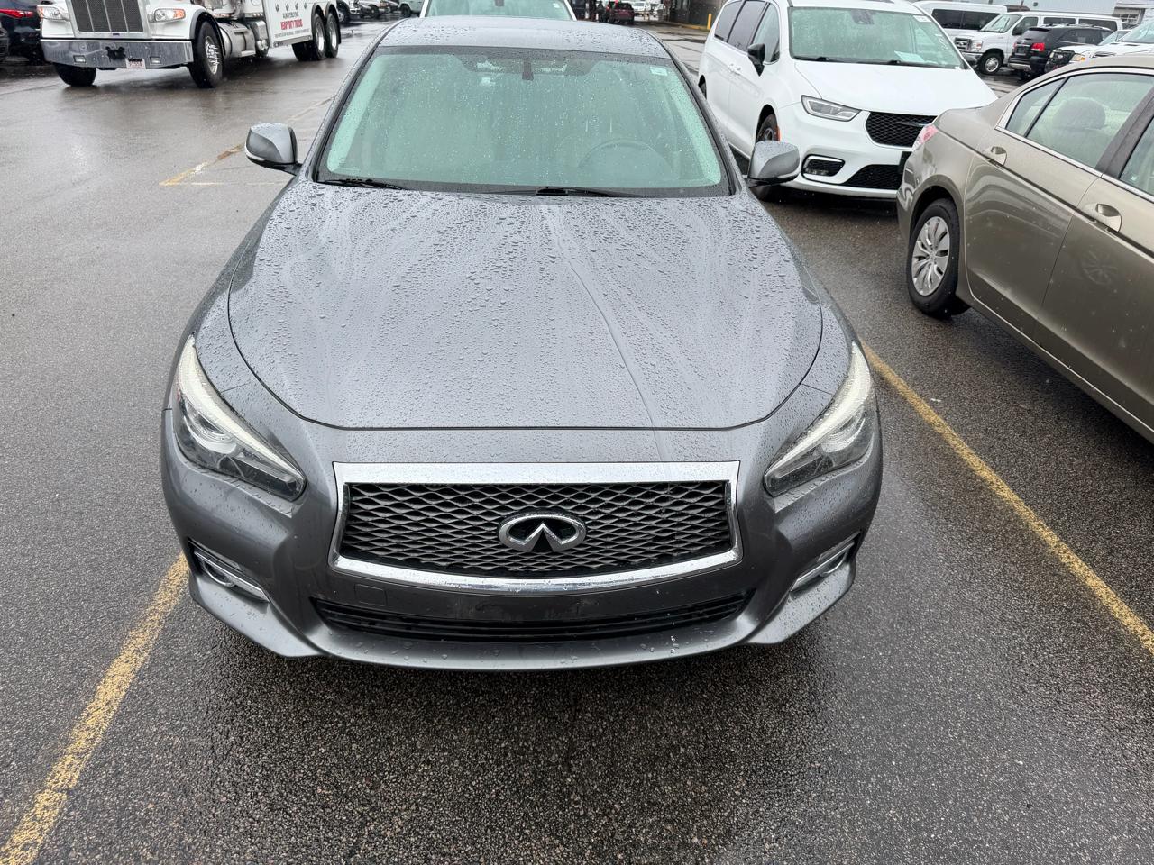 Infiniti Q50 Base AWD 2015