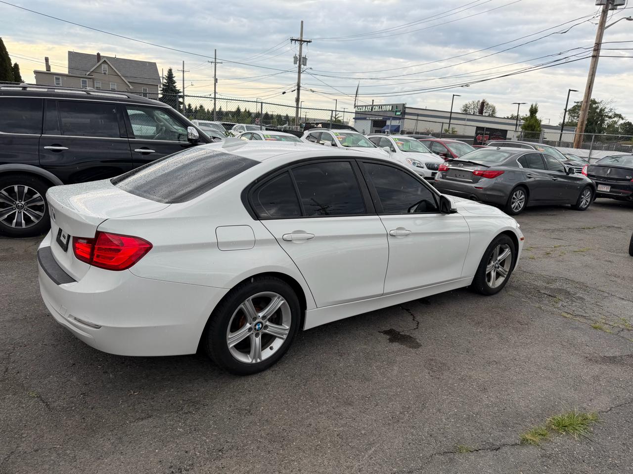 BMW 3-Series 328i xDrive Sedan 2015