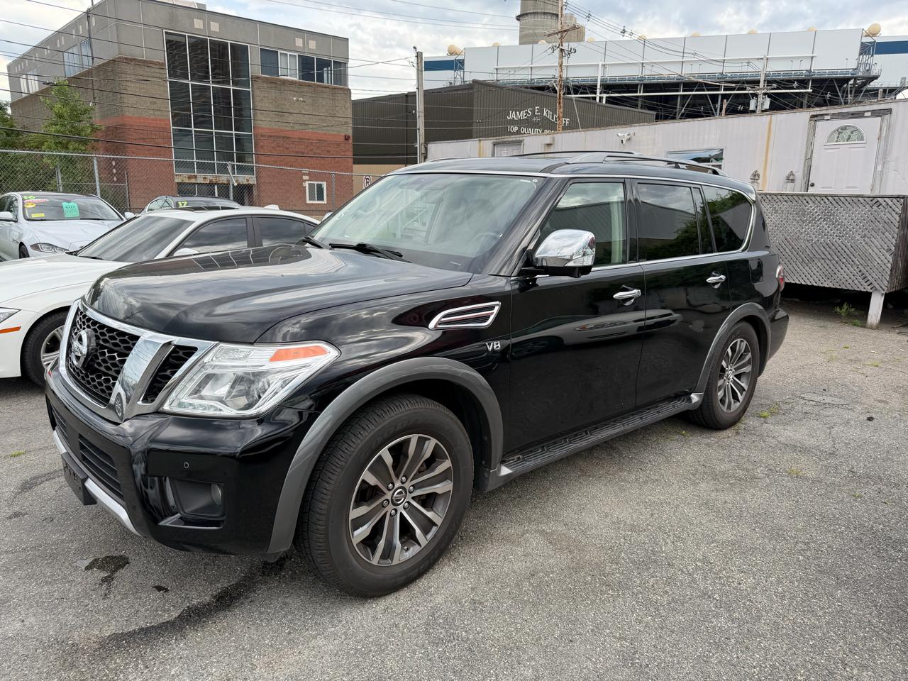 Nissan Armada Platinum AWD 2017