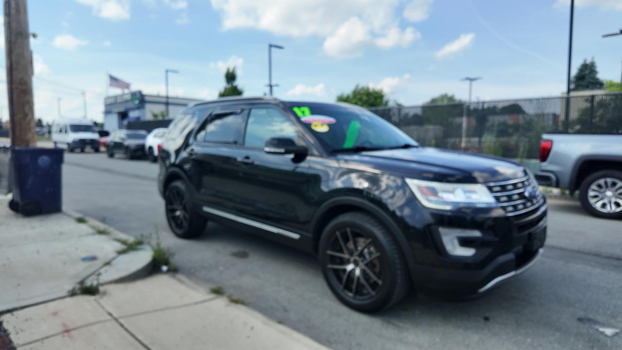 Ford Explorer XLT 4.0L 4WD 2017