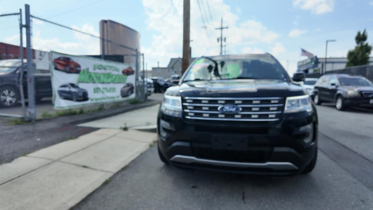 Ford Explorer XLT 4.0L 4WD 2017
