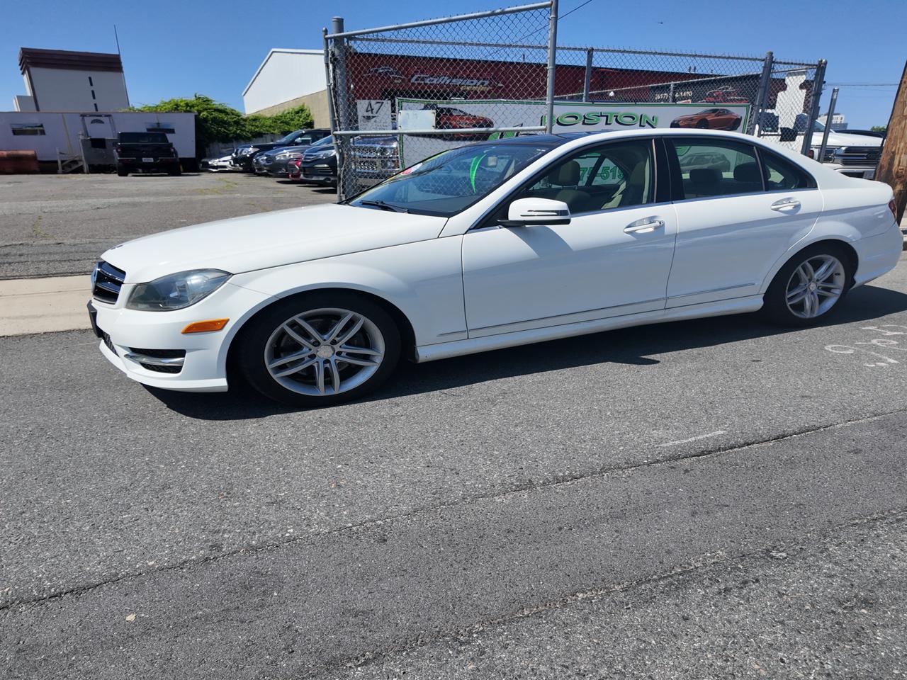 2014 Mercedes-Benz C-Class C300 4MATIC Sport Sedan