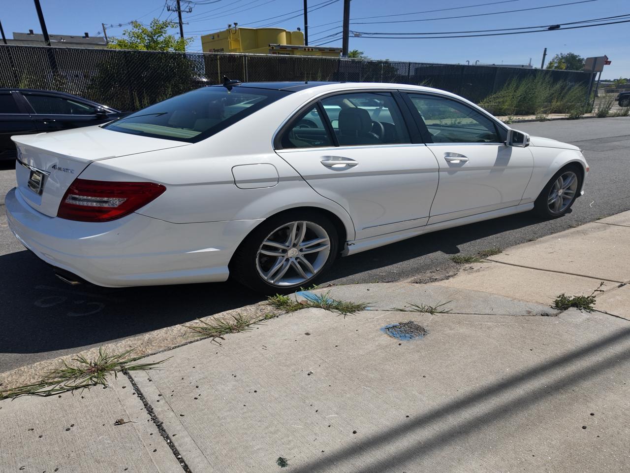 Mercedes-Benz C-Class C300 4MATIC Sport Sedan 2014