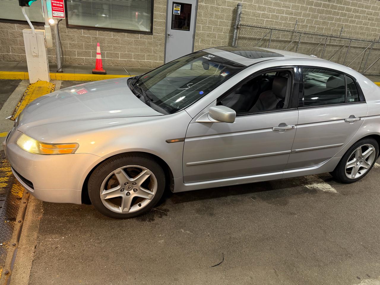 Acura TL 5-Speed AT 2004