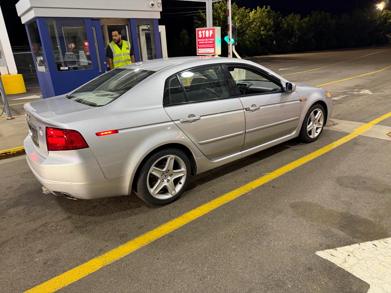 Acura TL 5-Speed AT 2004