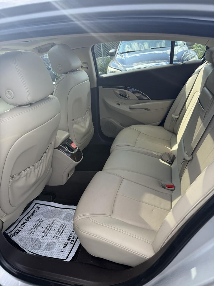Buick LaCrosse Leather Package AWD 2016