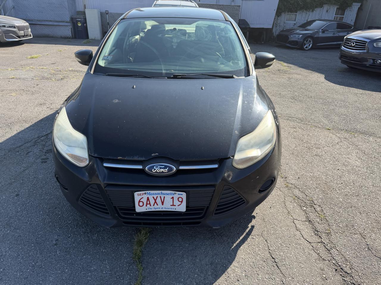 Ford Focus SE Sedan 2013