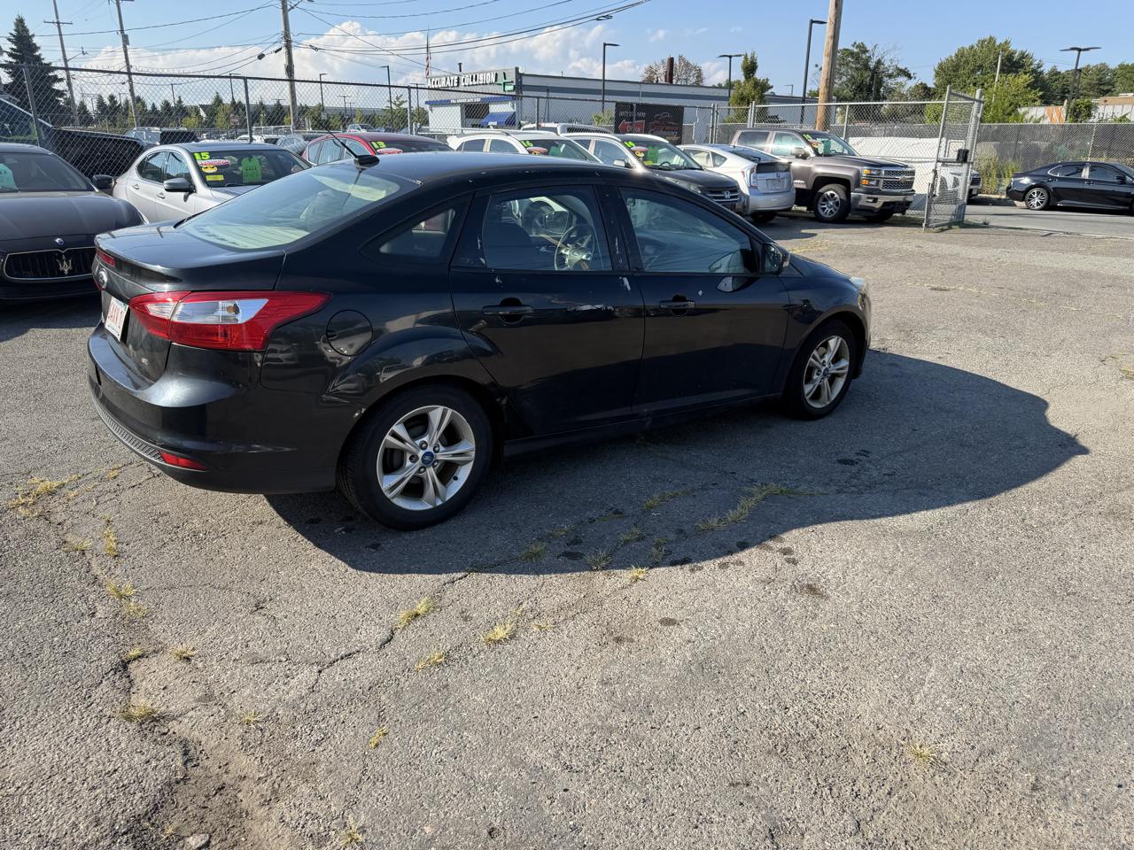 Ford Focus SE Sedan 2013