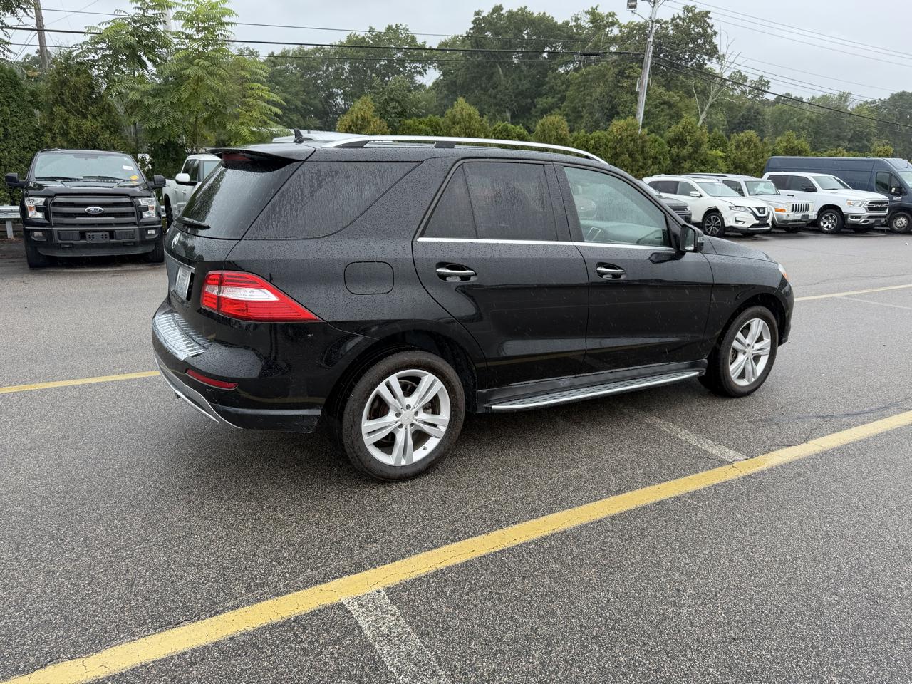 Mercedes-Benz M-Class ML350 4MATIC 2013