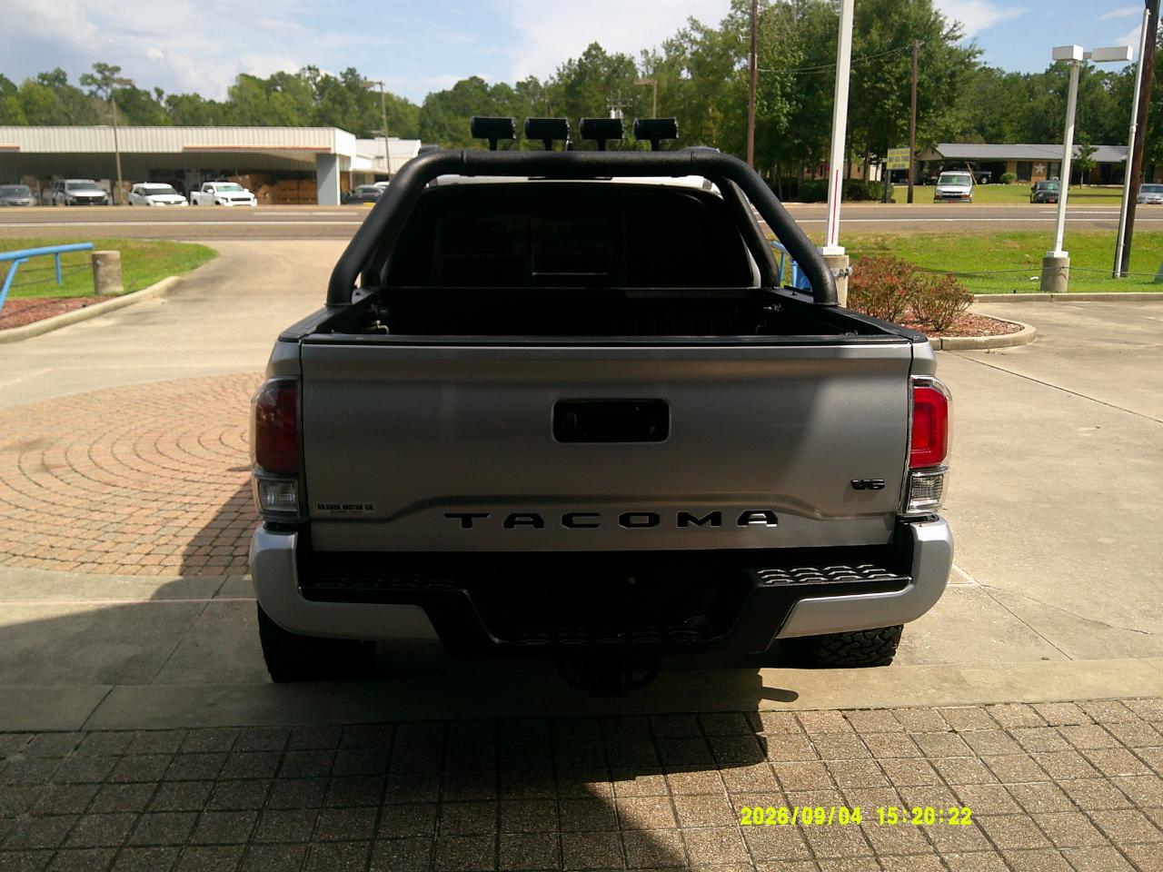 Toyota Tacoma 4WD TRD Off Road Double Cab 5' Bed V6 AT (Natl) 2022