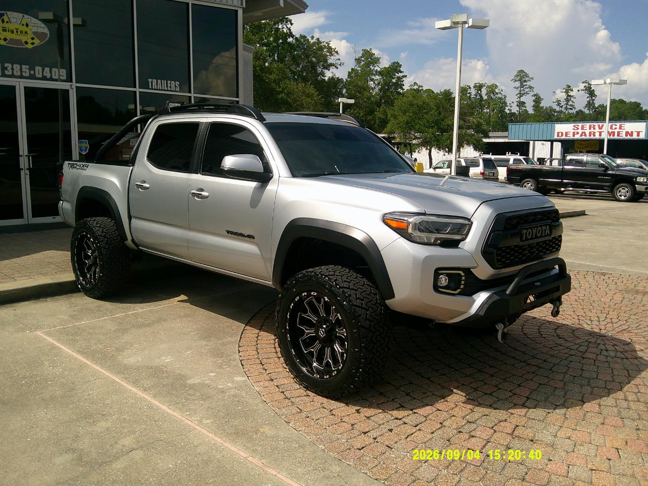 Toyota Tacoma 4WD TRD Off Road Double Cab 5' Bed V6 AT (Natl) 2022
