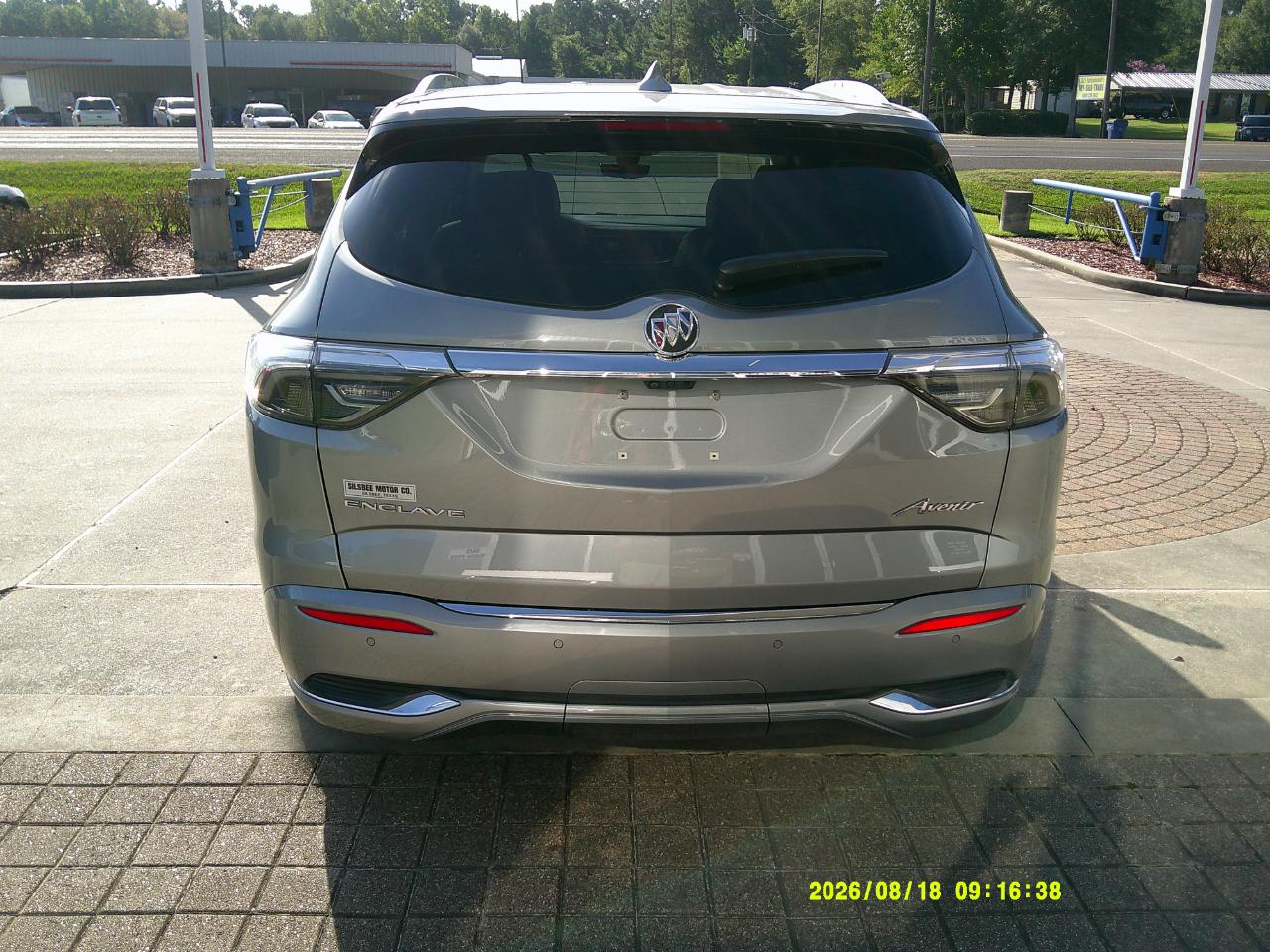 Buick Enclave FWD 4dr Avenir 2023